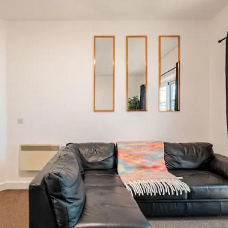 Home Away - Southampton City Centre Apartment ภายนอก รูปภาพ
