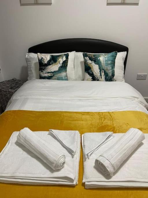 Home Away - Southampton City Centre Apartment ภายนอก รูปภาพ