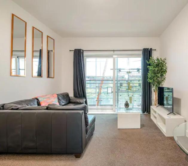 Home Away - Southampton City Centre Apartment ภายนอก รูปภาพ
